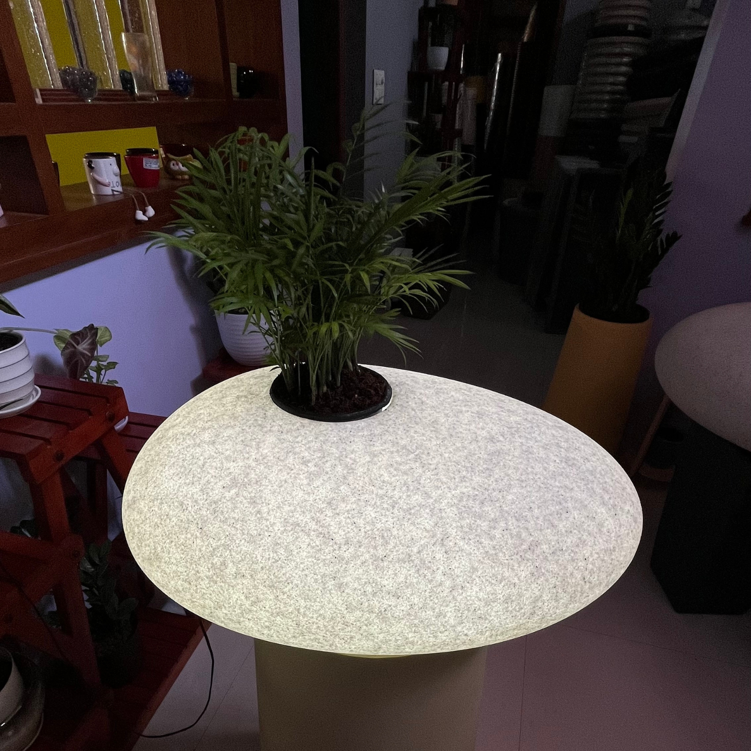 Hug A Plant |LED Pebble With Inner For Home & Garden Decor (Medium, White Stone Finish, Pack Of 1)